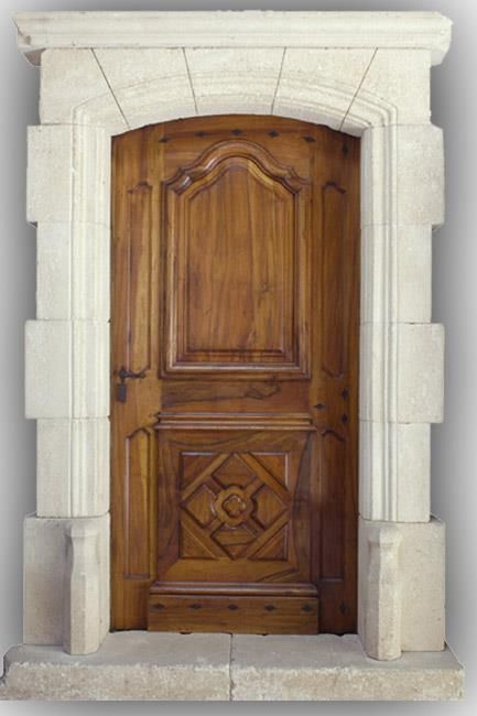 Porte d'entrée bois massif sur mesure RAYER
